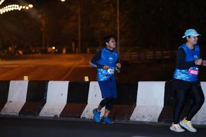 BIB: 425
                            <button type="button" onclick="openModal(21248852)" class="btn btn-primary btn-sm float-right btn-popup" data-toggle="modal" data-target=".modal-high-quality">
                        <i class="fas fa-shopping-cart"></i> Add to Cart
                    </button>
                                            <button type="button" onclick="isThisMe(21248852, true)" class="btn btn-success btn-sm float-right btn-popup btn-isme hidden" data-toggle="tooltip" data-placement="bottom" title="นี่คือรูปของคุณใช่ไหม คลิกที่นี่เพื่อเอาเข้าอัลบั้ม">
                        <i class="fas fa-plus"></i> Add to album
                    </button>
                    <button type="button" onclick="isThisMe(21248852, false)" class="btn btn-warning btn-sm float-right btn-popup btn-isnotme hidden">
                        <i class="fas fa-ban"></i> Remove from album
                    </button>